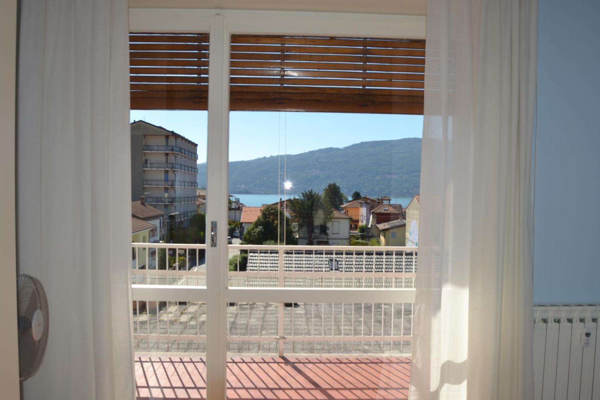 Suna Holiday Verbania Exterior photo